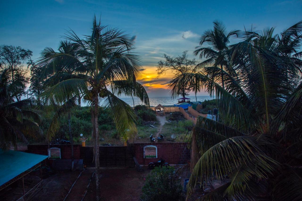 Mirati Goa Арамболь Экстерьер фото